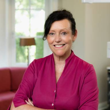 Portrait von Claudia Schleifer